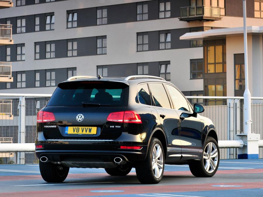  Volkswagen Touareg V8 TDi 2010 года  (UK) (фото 4 из 5)